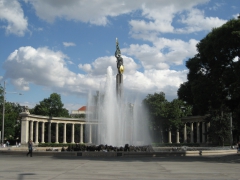 0032_Soviet Monument